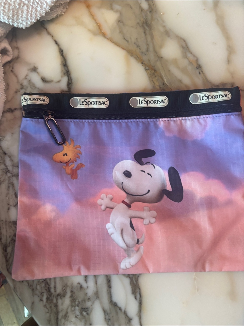 LeSportsac Purple and Pink Snoopy Travel Bag - Picture 9 of 10